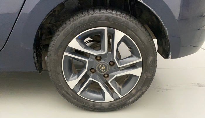 2018 Tata TIGOR XZA PETROL, CNG, Automatic, 23,935 km, Left Rear Wheel