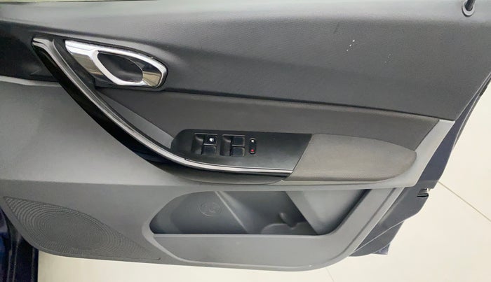 2018 Tata TIGOR XZA PETROL, CNG, Automatic, 23,935 km, Driver Side Door Panels Control