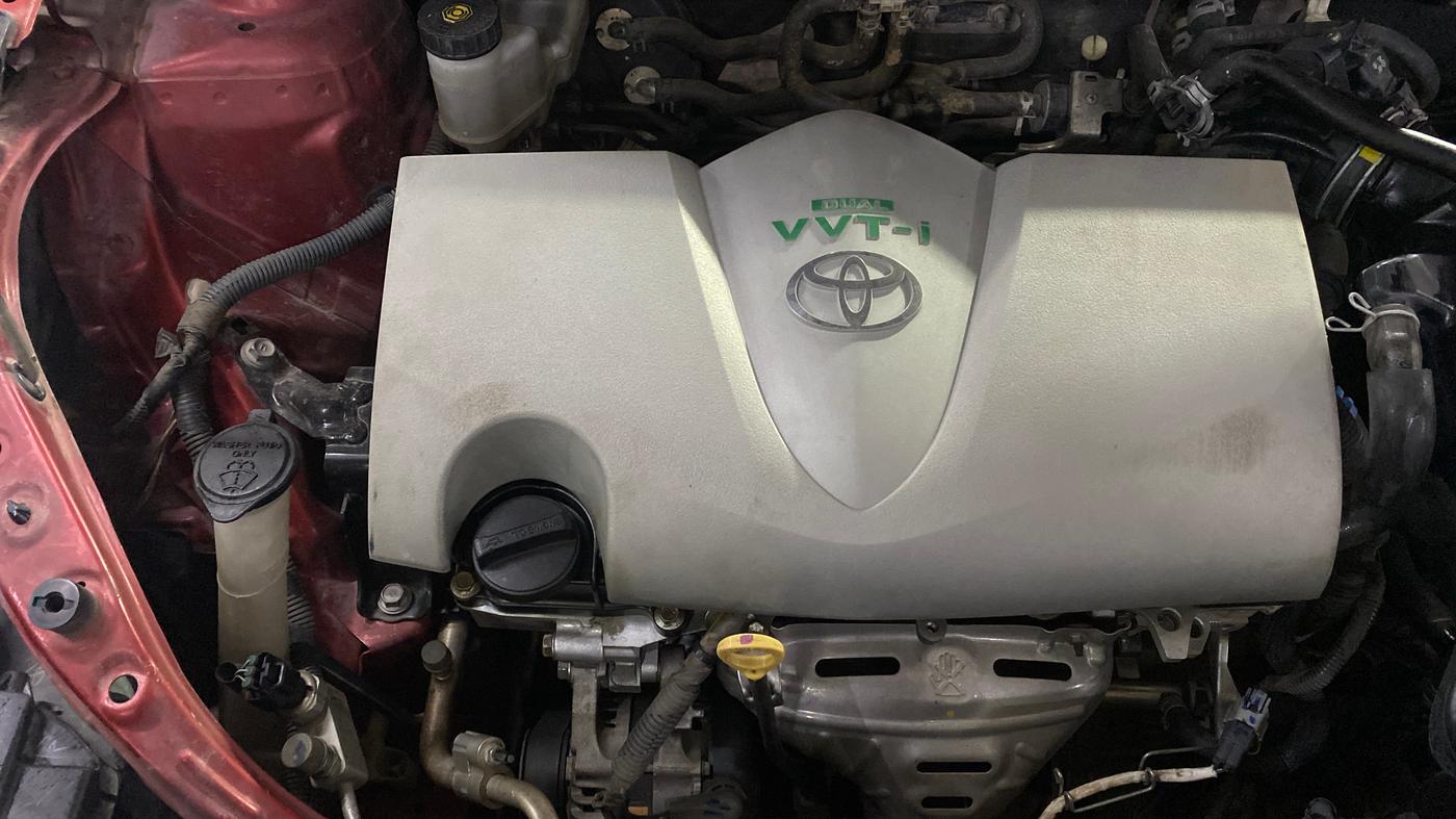 2018 Toyota YARIS VX CVT, Petrol, Automatic, 55,182 km, Engine View - Right
