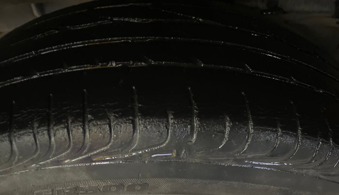 2018 Toyota YARIS VX CVT, Petrol, Automatic, 55,157 km, Right Rear Tyre Tread