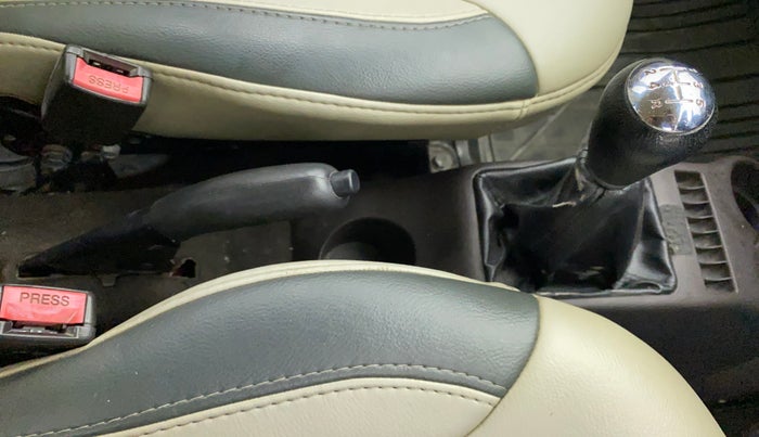 2011 Hyundai Santro Xing GL PLUS, Petrol, Manual, 71,205 km, Gear Lever