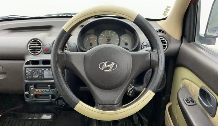 2011 Hyundai Santro Xing GL PLUS, Petrol, Manual, 71,205 km, Steering Wheel Close Up