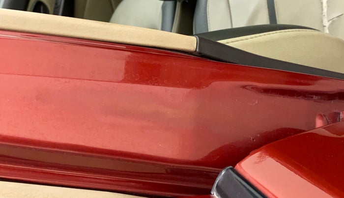 2011 Hyundai Santro Xing GL PLUS, Petrol, Manual, 71,205 km, Right B pillar - Paint is slightly faded