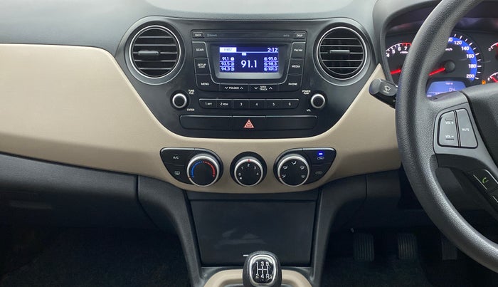 2016 Hyundai Xcent SX 1.2, Petrol, Manual, 28,661 km, Air Conditioner