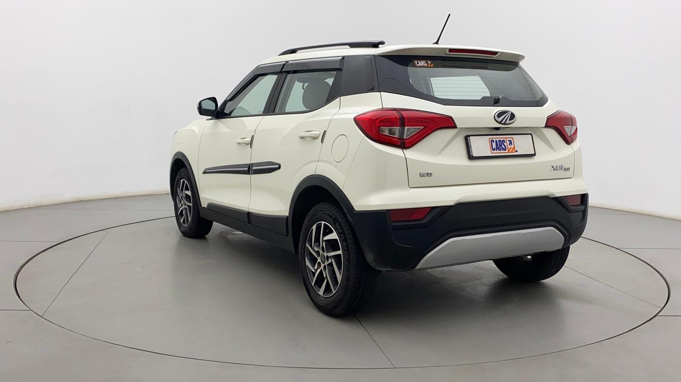 2022 Mahindra XUV300 W8 (O) 1.5 DIESEL, Diesel, Manual, 14,565 km, Left Back Diagonal