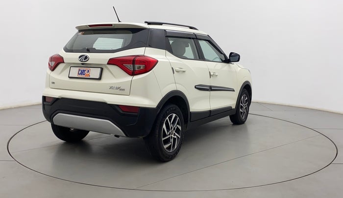 2022 Mahindra XUV300 W8 (O) 1.5 DIESEL, Diesel, Manual, 14,565 km, Right Back Diagonal