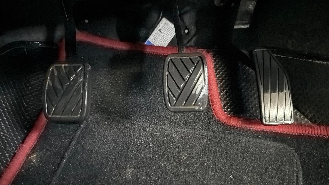 2018 Maruti Celerio VXI CNG, CNG, Manual, 95,288 km, Pedals