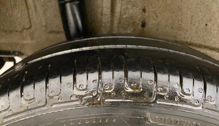 2019 Maruti New Wagon-R LXI CNG 1.0, CNG, Manual, 70,598 km, Right Rear Tyre Tread