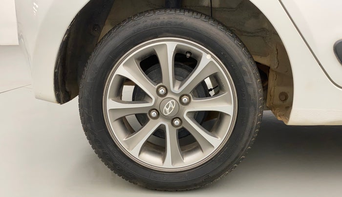 2017 Hyundai Grand i10 ASTA 1.2 KAPPA VTVT, Petrol, Manual, 71,667 km, Right Rear Wheel