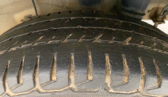 2017 Hyundai Grand i10 ASTA 1.2 KAPPA VTVT, Petrol, Manual, 71,667 km, Left Rear Tyre Tread