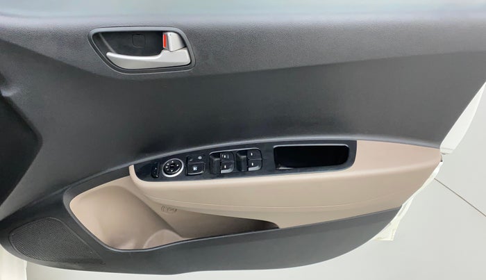 2017 Hyundai Grand i10 ASTA 1.2 KAPPA VTVT, Petrol, Manual, 71,667 km, Driver Side Door Panels Control