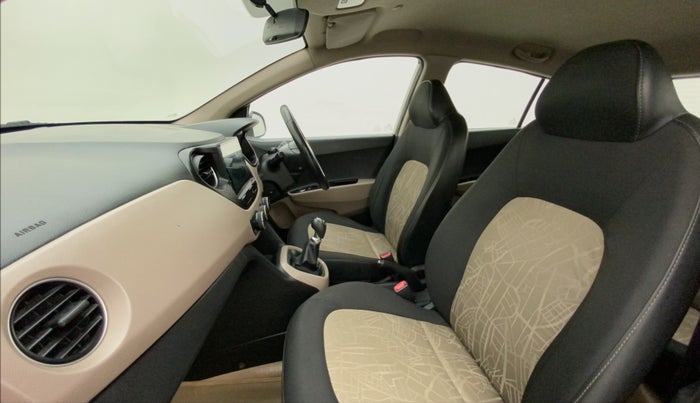 2017 Hyundai Grand i10 ASTA 1.2 KAPPA VTVT, Petrol, Manual, 71,667 km, Right Side Front Door Cabin