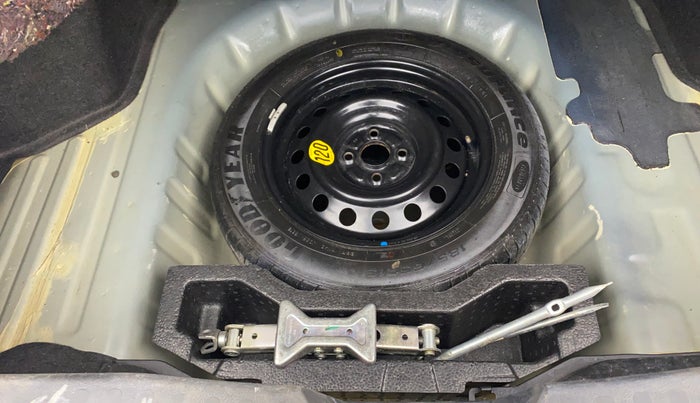 2019 Maruti Ciaz ALPHA  AT 1.5 SHVS PETROL, Petrol, Automatic, 26,650 km, Spare Tyre