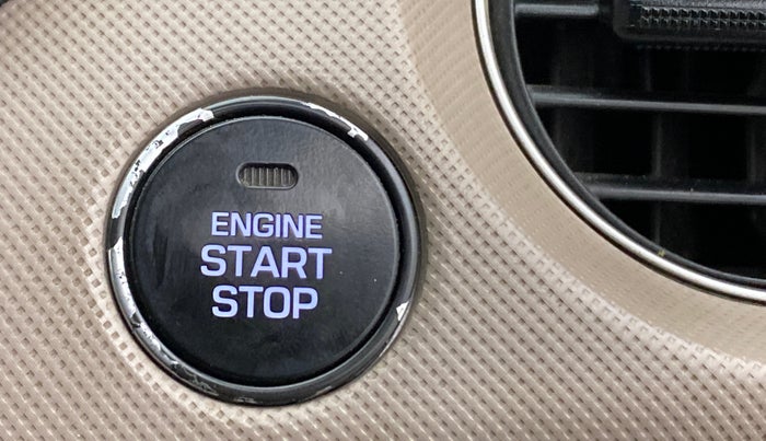 2014 Hyundai Grand i10 SPORTZ 1.2 KAPPA VTVT, Petrol, Manual, 77,969 km, Keyless Start/ Stop Button