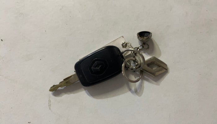 2022 Renault Kwid RXE, Petrol, Manual, 12,666 km, Key Close Up