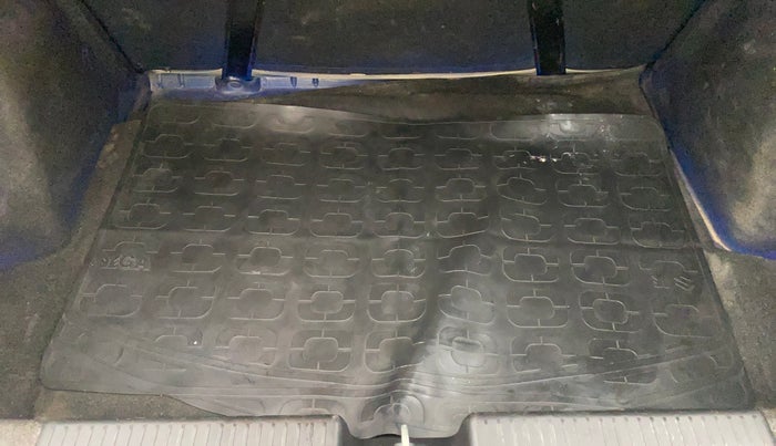 2017 Maruti Dzire ZXI PLUS, Petrol, Manual, 38,391 km, Boot Inside