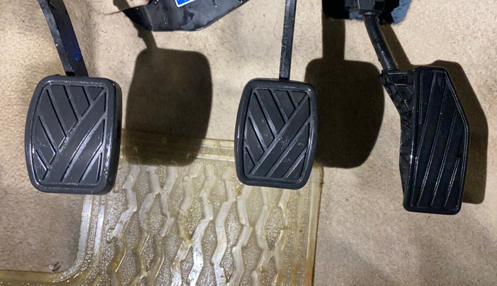 2017 Maruti Dzire ZXI PLUS, Petrol, Manual, 38,391 km, Pedals