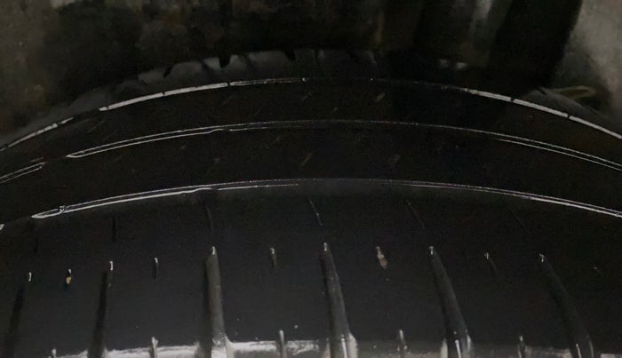 2017 Maruti Dzire ZXI PLUS, Petrol, Manual, 38,391 km, Left Rear Tyre Tread