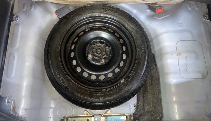 2017 Hyundai Grand i10 SPORTZ 1.2 KAPPA VTVT, Petrol, Manual, 43,813 km, Spare Tyre