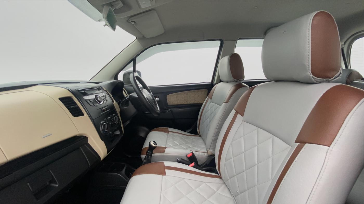 2018 Maruti Wagon R 1.0 VXI, Petrol, Manual, 62,196 km, Right Side Front Door Cabin