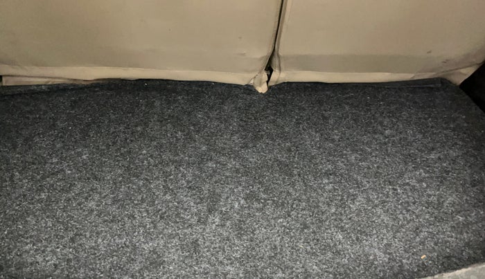 2017 Maruti Wagon R 1.0 VXI, Petrol, Manual, 43,590 km, Boot Inside