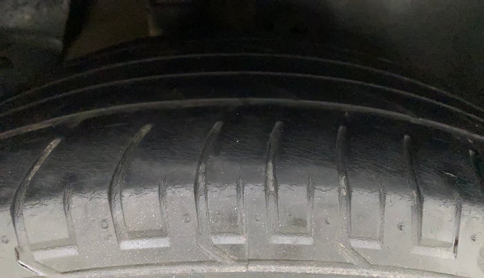 2018 Hyundai Creta SX AT 1.6 PETROL, Petrol, Automatic, 85,031 km, Right Rear Tyre Tread