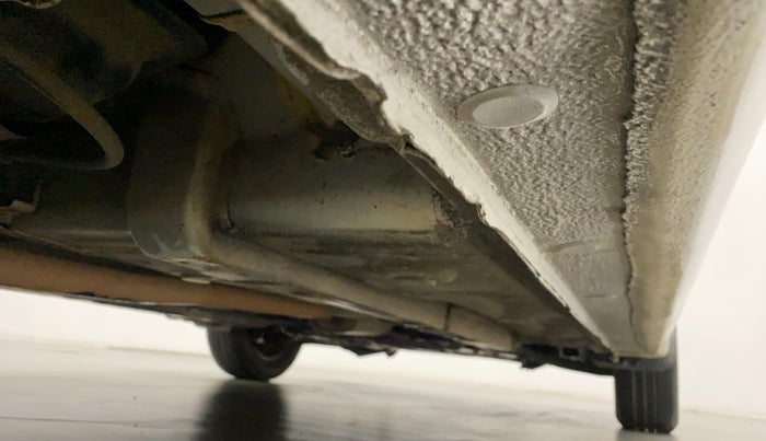 2014 Hyundai Xcent S 1.2, Petrol, Manual, 1,19,586 km, Right Side Underbody