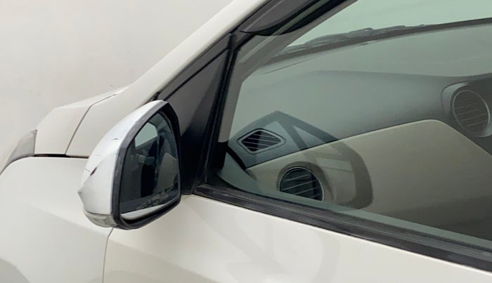 2014 Hyundai Xcent S 1.2, Petrol, Manual, 1,19,586 km, Left rear-view mirror - Mirror motor not working