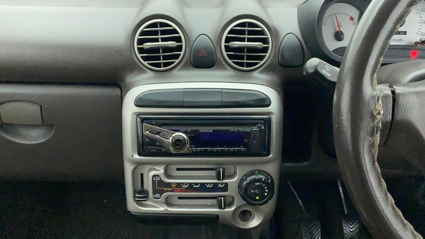 2014 Hyundai Santro Xing GL PLUS, Petrol, Manual, 1,00,142 km, Air Conditioner