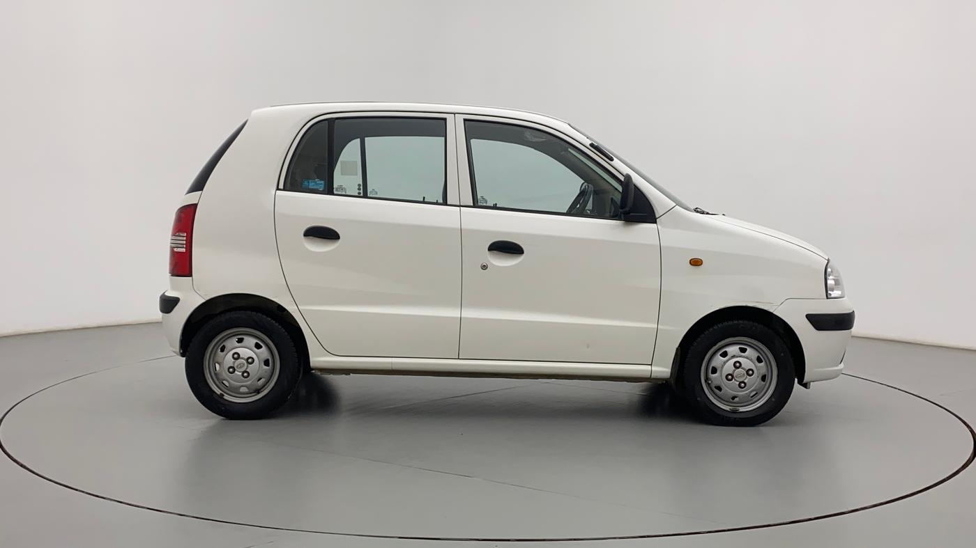 2014 Hyundai Santro Xing GL PLUS, Petrol, Manual, 1,00,142 km, Right Side View