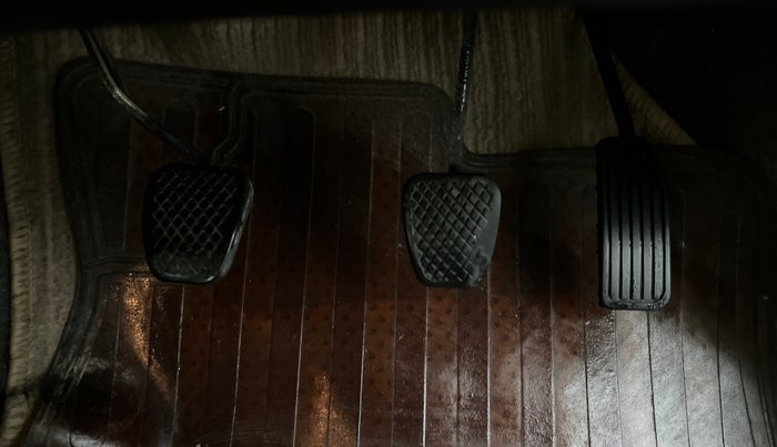 2015 Honda Amaze 1.2L I-VTEC S, Petrol, Manual, 70,152 km, Pedals