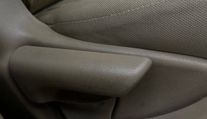 2015 Honda Amaze 1.2L I-VTEC S, Petrol, Manual, 70,152 km, Driver Side Adjustment Panel