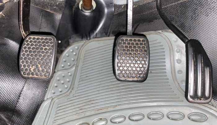 2014 Maruti Alto 800 LXI, Petrol, Manual, 93,664 km, Pedals