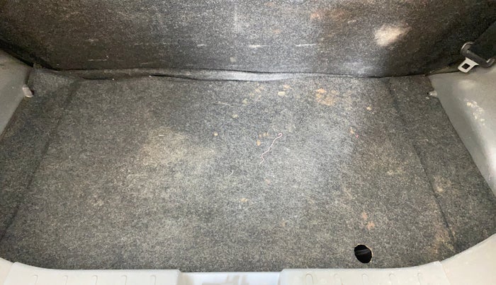 2014 Maruti Alto 800 LXI, Petrol, Manual, 93,664 km, Boot Inside