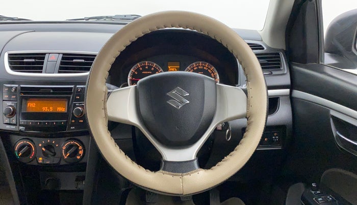 2015 Maruti Swift VXI, Petrol, Manual, 30,508 km, Steering Wheel Close Up