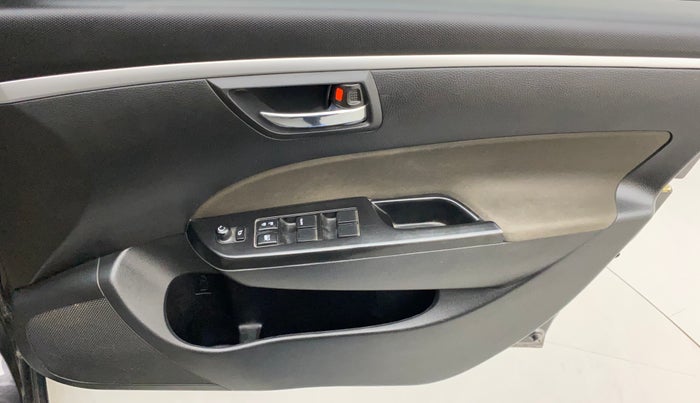 2015 Maruti Swift VXI, Petrol, Manual, 30,508 km, Driver Side Door Panels Control