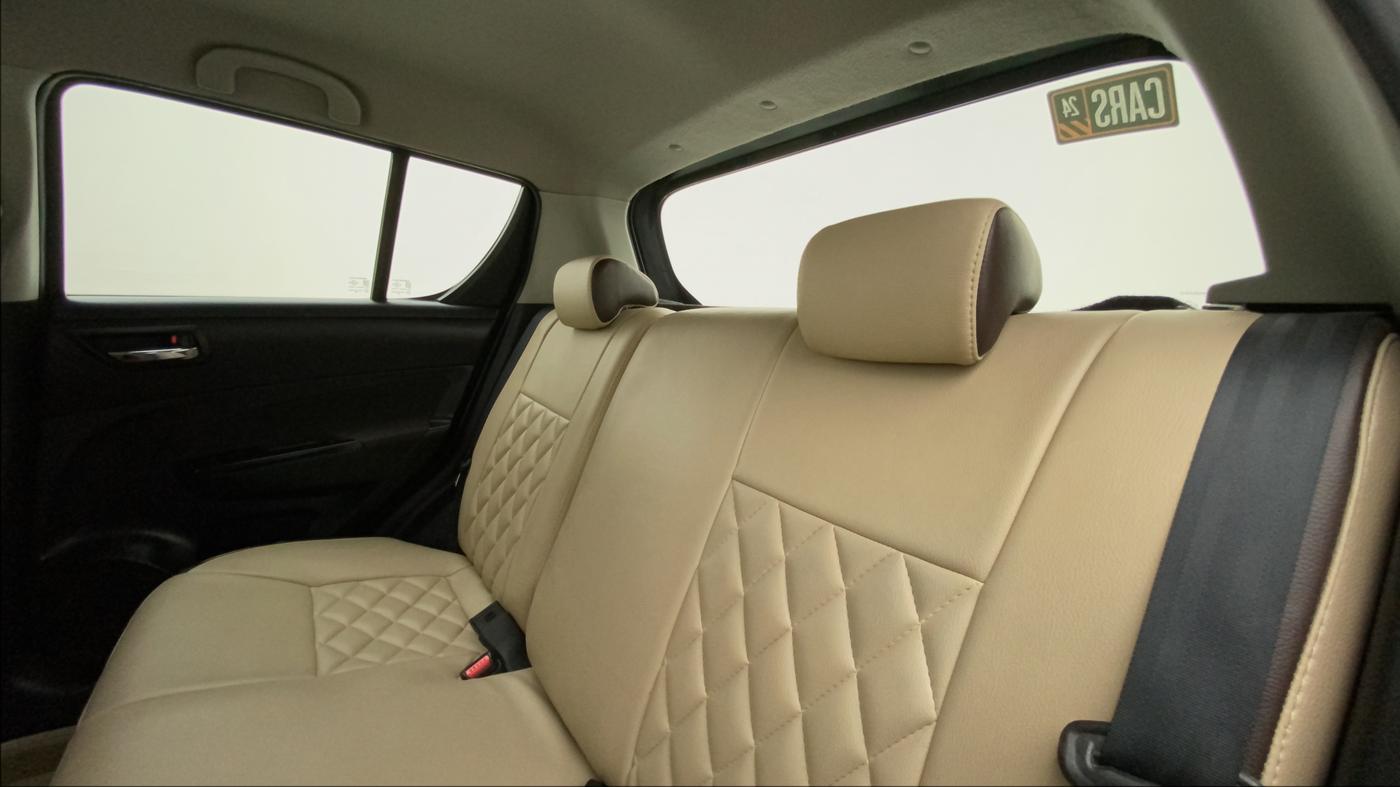2015 Maruti Swift VXI, Petrol, Manual, 30,508 km, Right Side Rear Door Cabin
