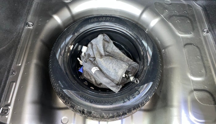 2018 Hyundai Verna 1.6 SX (O) CRDI MT, Diesel, Manual, 85,205 km, Spare Tyre