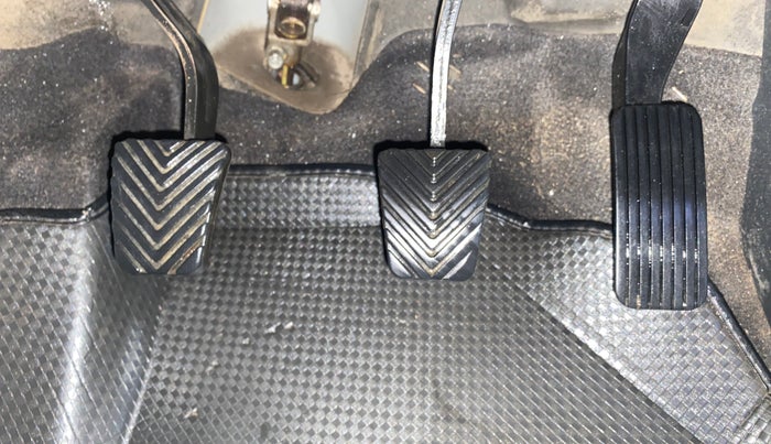 2018 Hyundai Verna 1.6 SX (O) CRDI MT, Diesel, Manual, 85,205 km, Pedals