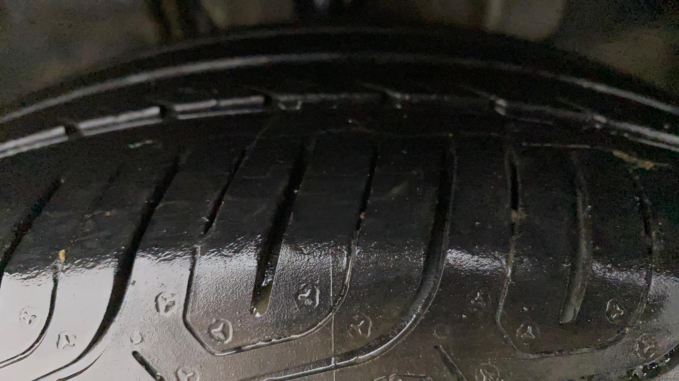 2018 Tata Tiago XZ PETROL, Petrol, Manual, 64,730 km, Left Front Tyre Tread