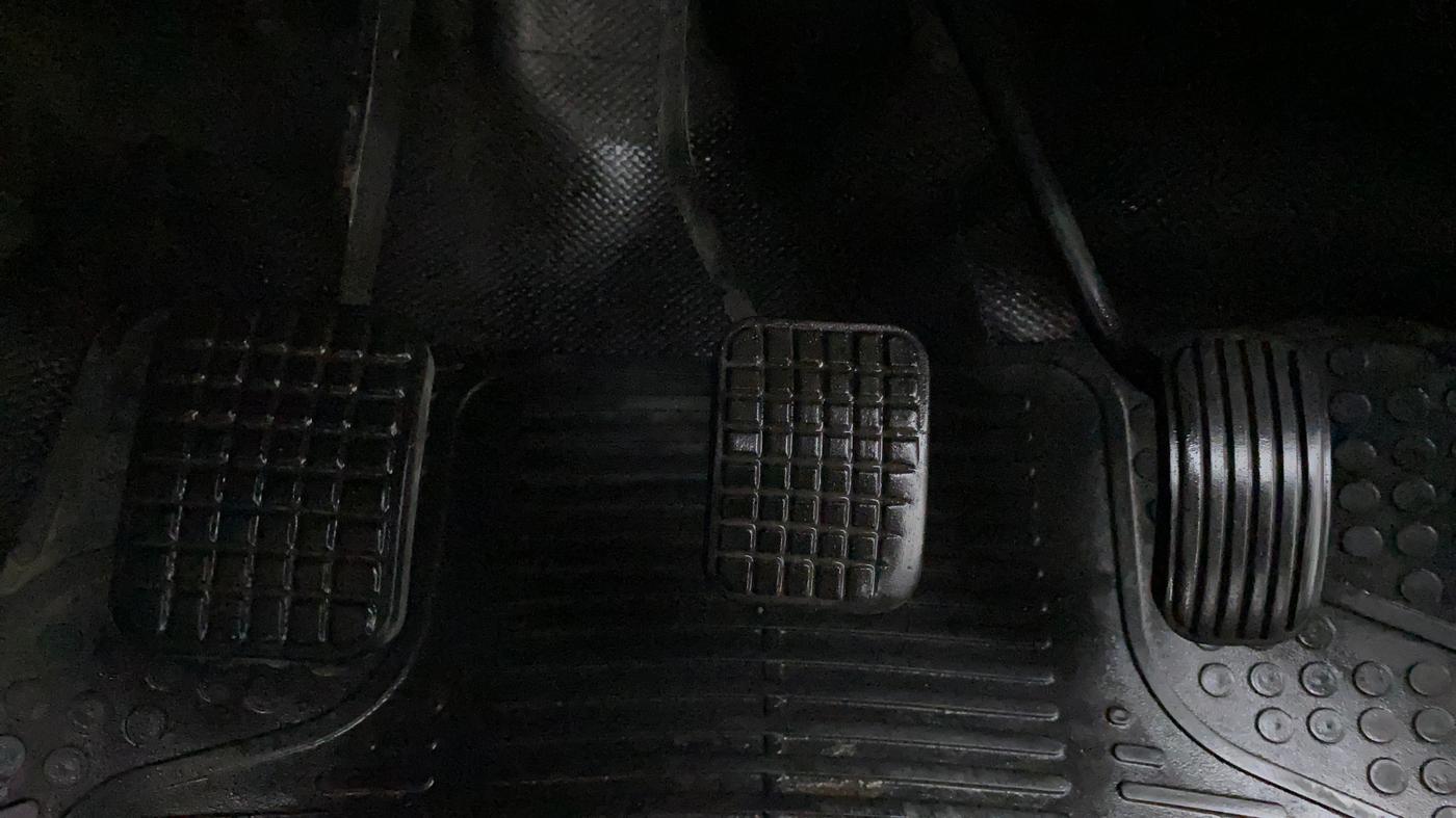 2018 Tata Tiago XZ PETROL, Petrol, Manual, 64,730 km, Pedals