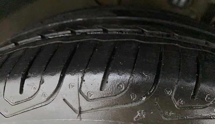 2018 Tata Tiago XZ PETROL, Petrol, Manual, 64,730 km, Right Front Tyre Tread