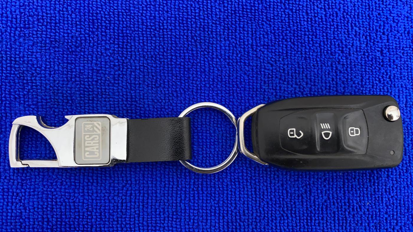 2018 Tata Tiago XZ PETROL, Petrol, Manual, 64,730 km, Key Close Up
