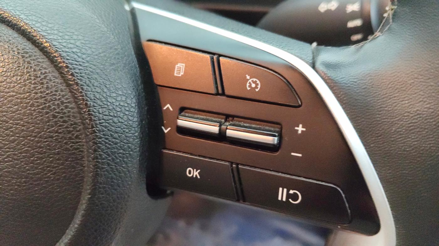 2024 Hyundai NEW I20 ASTA (O) 1.2 MT, Petrol, Manual, 15,439 km, Adaptive Cruise Control
