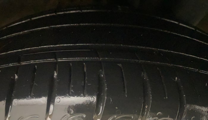 2020 Hyundai GRAND I10 NIOS SPORTZ 1.0 TURBO GDI, Petrol, Manual, 18,511 km, Left Rear Tyre Tread