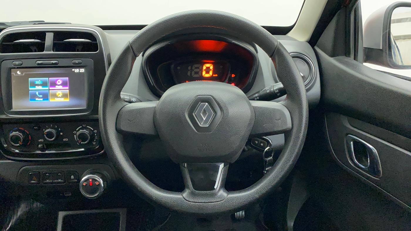 2019 Renault Kwid RXT 1.0 AMT (O), Petrol, Automatic, 20,219 km, Steering Wheel Close Up