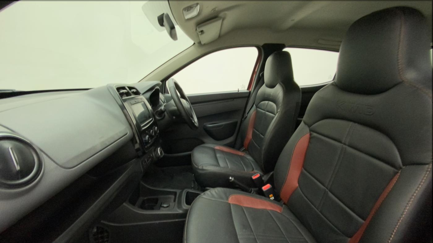 2019 Renault Kwid RXT 1.0 AMT (O), Petrol, Automatic, 20,219 km, Right Side Front Door Cabin