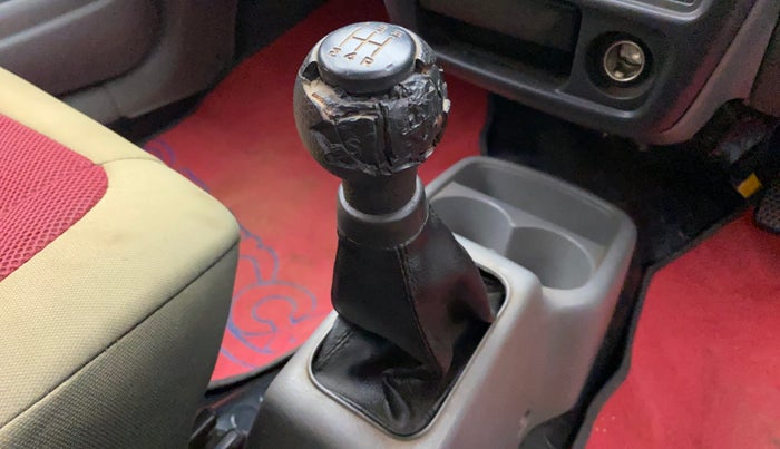 2010 Maruti Alto K10 VXI, Petrol, Manual, 41,987 km, Gear lever - Boot cover slightly torn