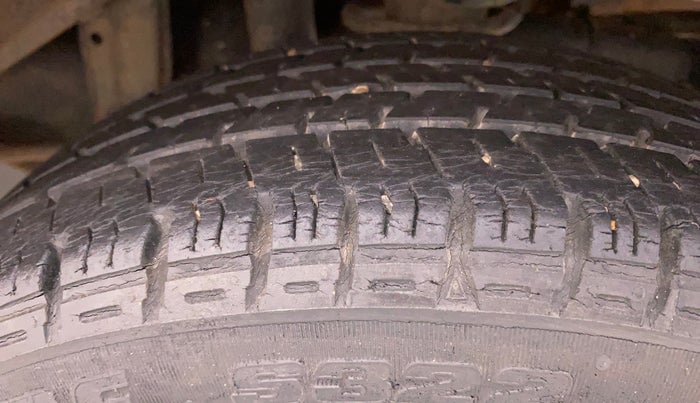 2010 Maruti Alto K10 VXI, Petrol, Manual, 41,987 km, Left Rear Tyre Tread