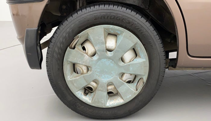 2013 Maruti Zen Estilo LXI, Petrol, Manual, 52,164 km, Right Rear Wheel